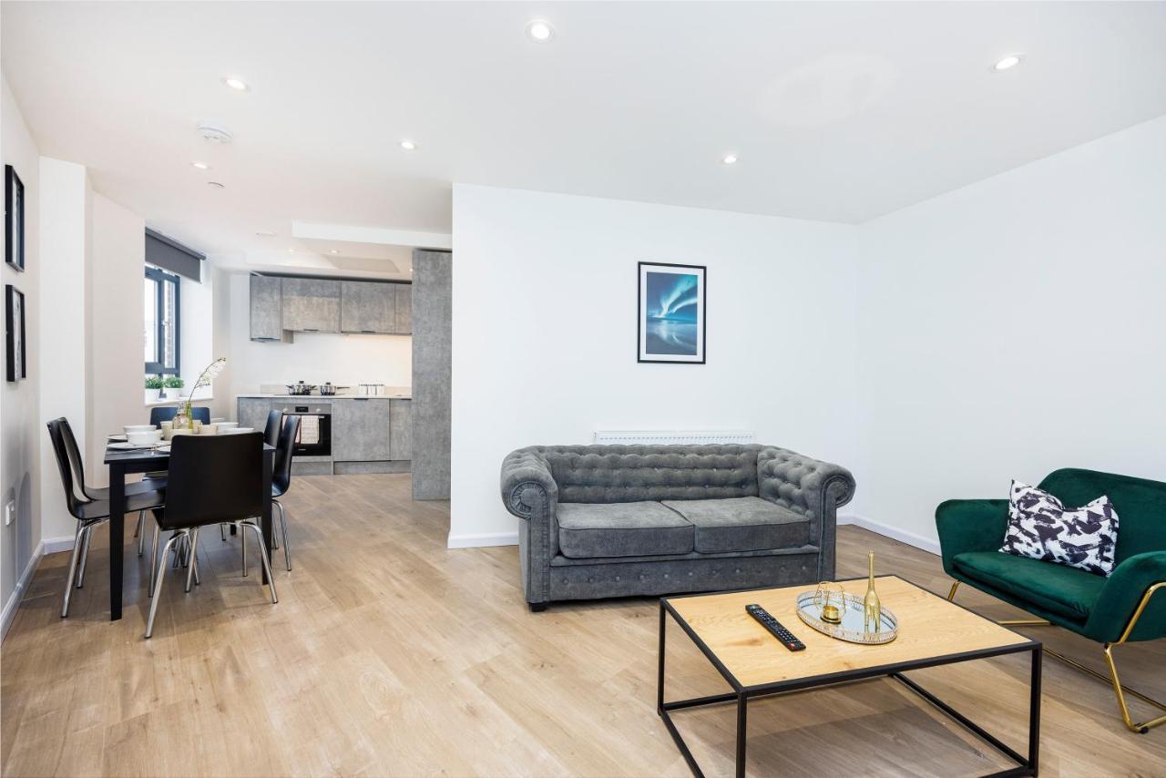 Cresta House - Modern Apartments Luton  Eksteriør bilde